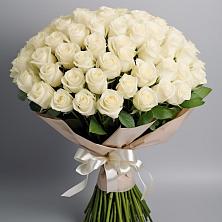Букет 101 беля роза Белоснежка в Серышево