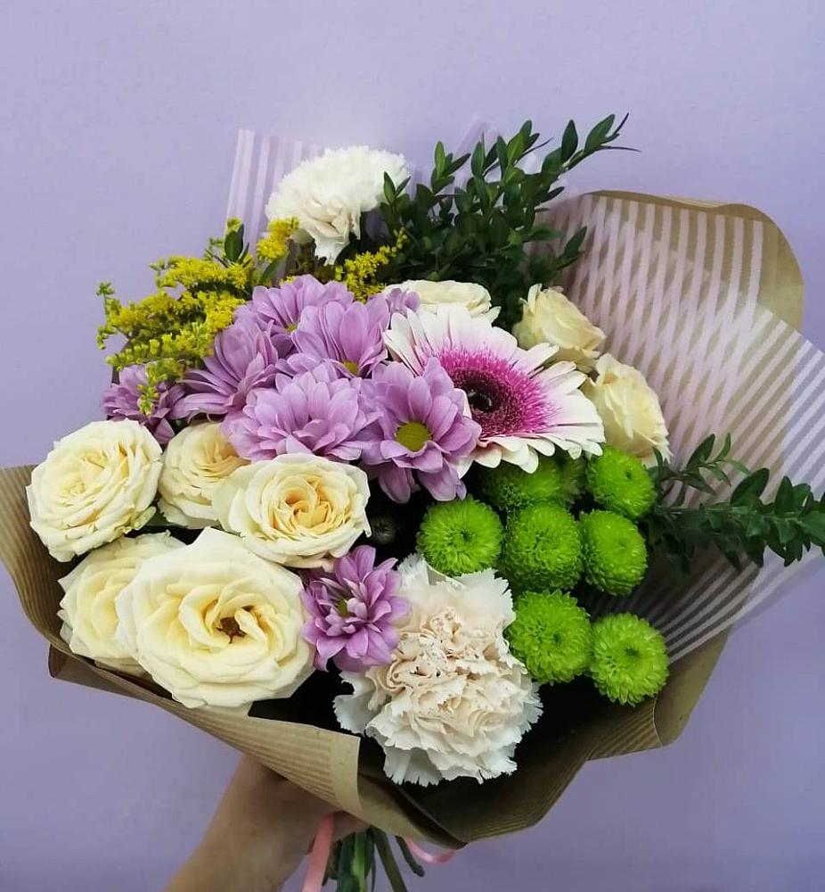 Букет цветов из: Хризантемы, Розы, Гвоздики и Герберы в Серышево