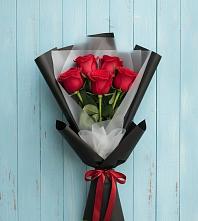 Букет цветов из:  Розы в Серышево